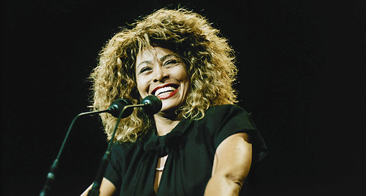 Watchf Associated Press Domestic News Entertainment New York United States APHS60319 TINA TURNER ROCK AND ROLL AWARDS