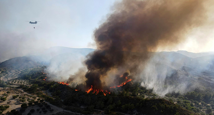 APTOPIX Greece Wildfires