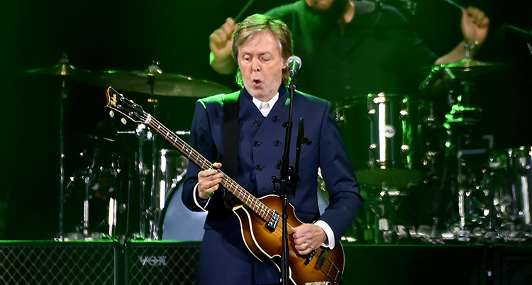 Paul McCartney in Concert - Los Angeles