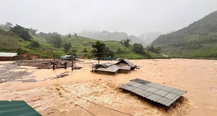 Vietnam Asia Typhoon