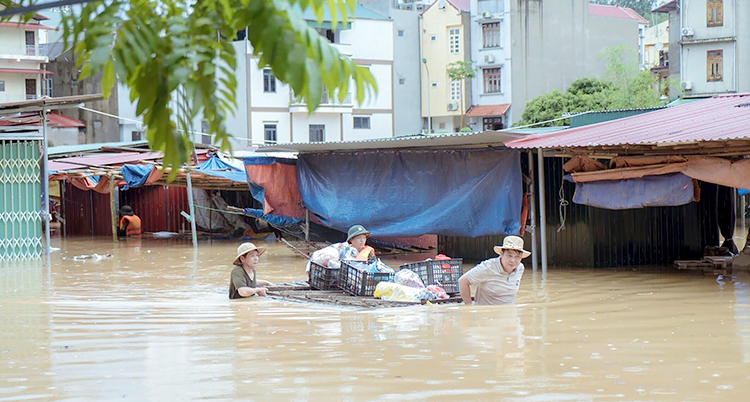 Vietnam Asia Typhoon