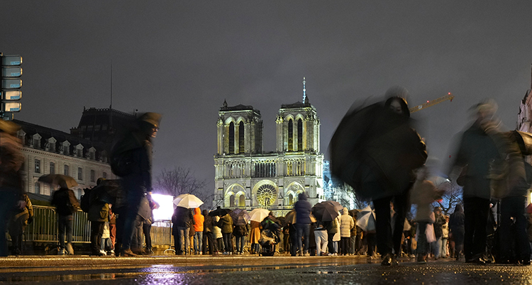 France Notre Dame Reopening