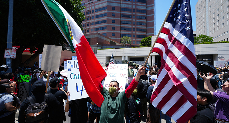 APTOPIX Immigration Raids Los Angeles