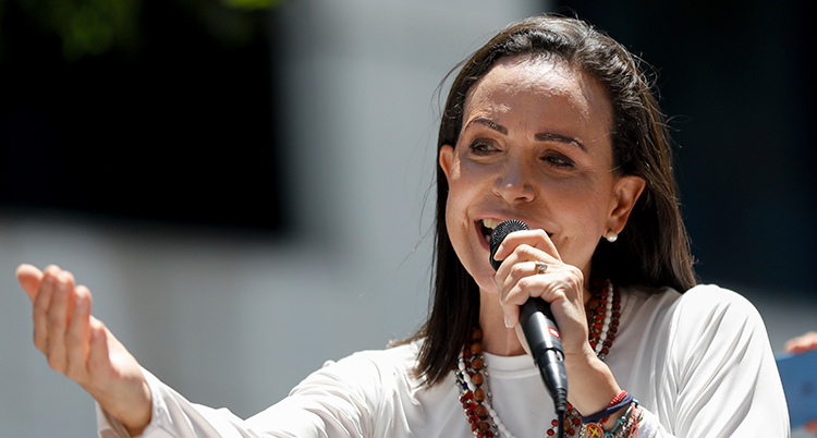 Ansiktsbild på Machado.