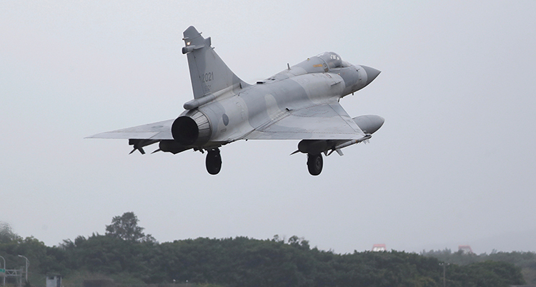 Flygplanet har precis lyft.