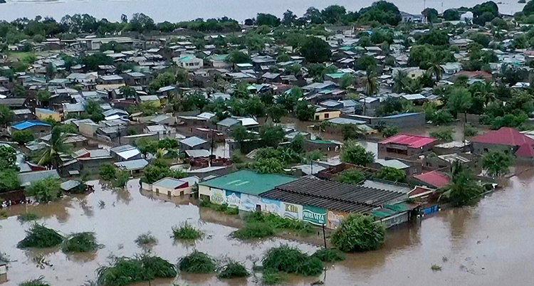 En flygbild på ett översvämmats område.