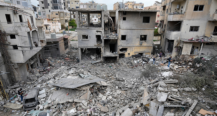 Hus som är förstörda av bomber.