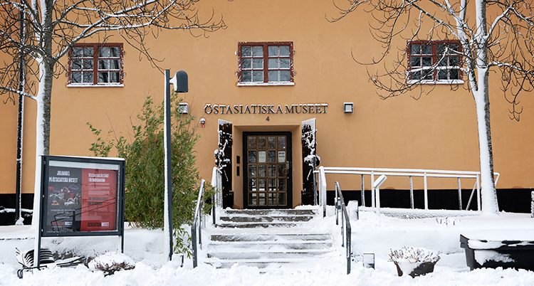 Östasiatiska museets fasad.