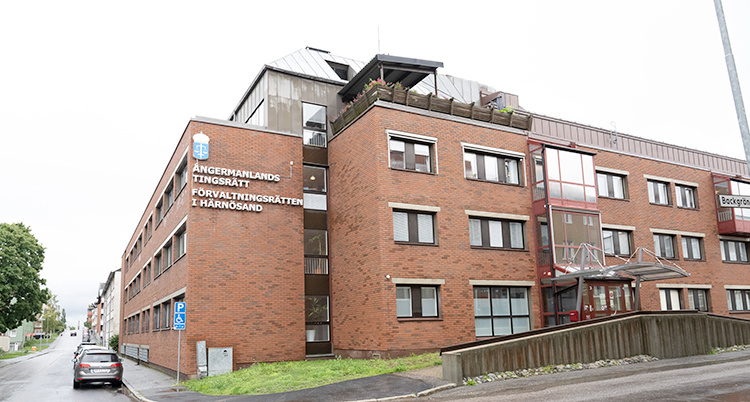 Ett stort hus i Härnösand.