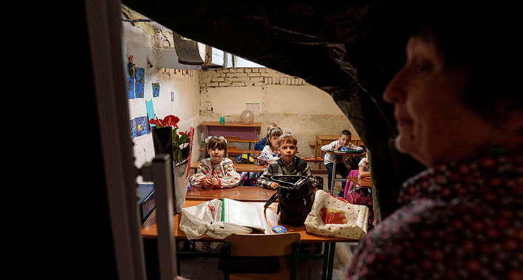 Russia Ukraine War Underground School