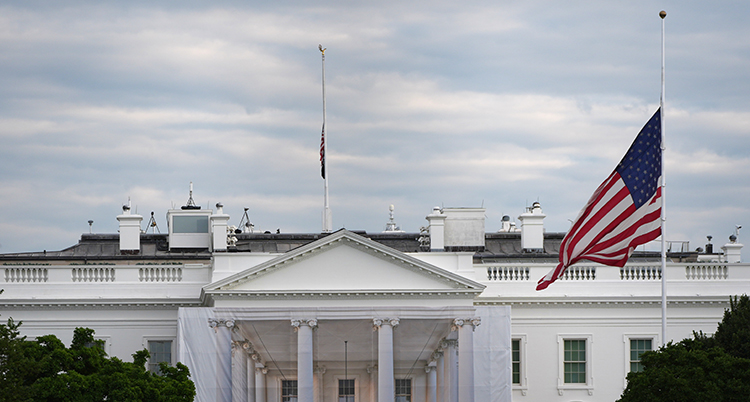 Obit Dolly Parton White House